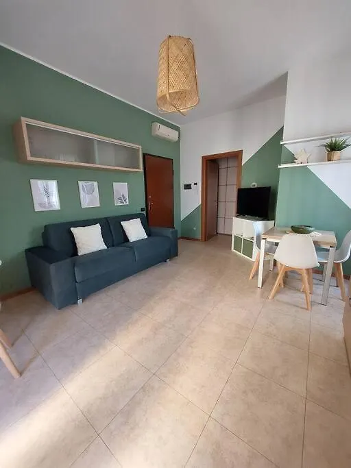 S.T.A.R-H.O.U.S.E Cesano Maderno Apartment