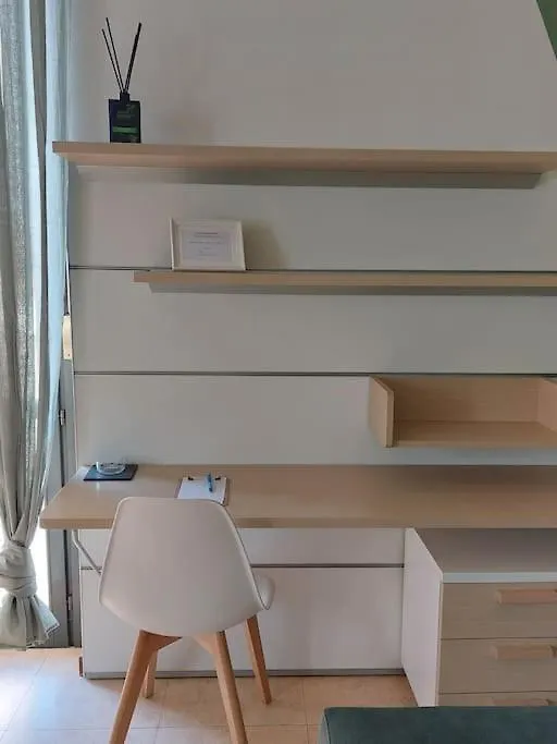 S.T.A.R-H.O.U.S.E Cesano Maderno Apartment 0*,  Italy