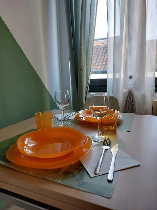 S.T.A.R-H.O.U.S.E Cesano Maderno Apartment