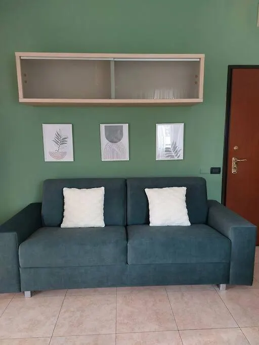 S.T.A.R-H.O.U.S.E Cesano Maderno Apartment Italy